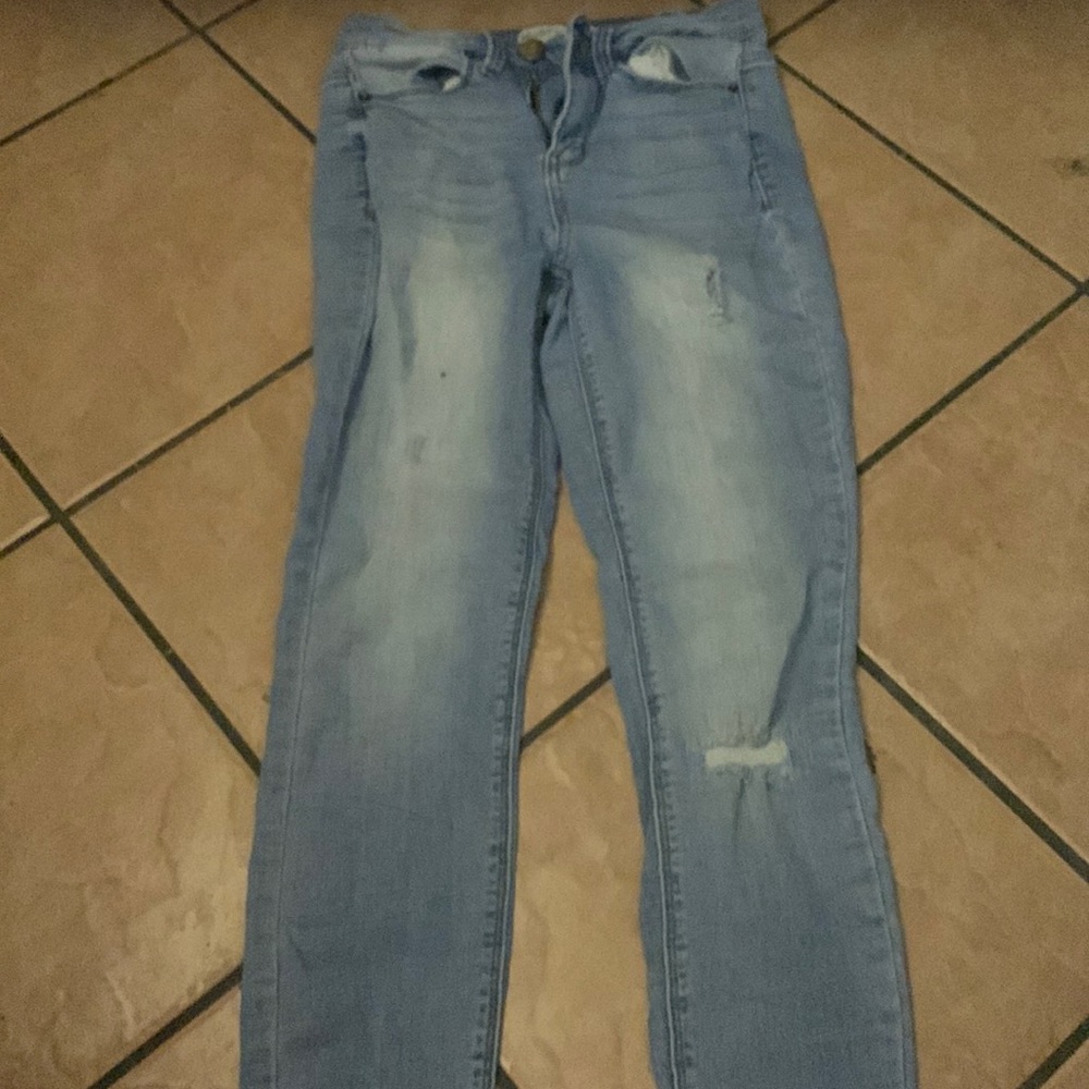 Brand is Mudd and they are high rise jeggings they are a light blue color